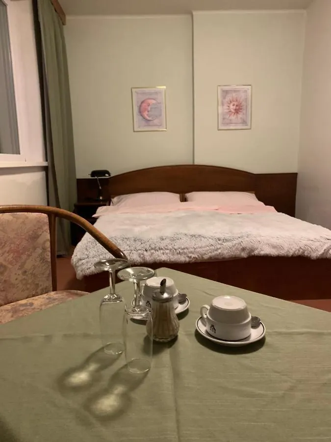 *** Penzion Hotel-Pension KAMÝK Praha Česká republika